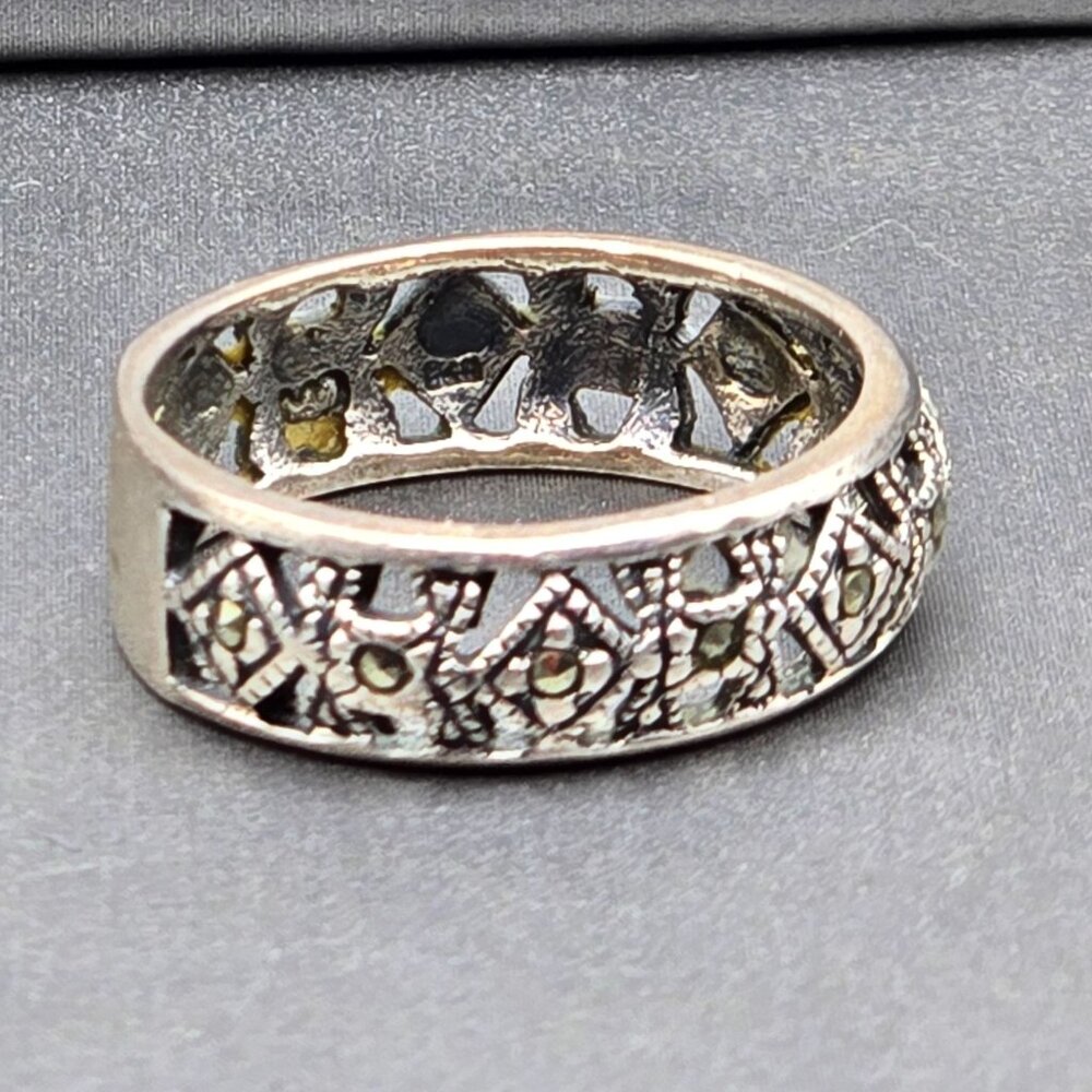 VTG Sterling Silver & Marcasite Lace Filigree 6.3mm Band Ring Size 7.5 Signed - Picture 2 of 7